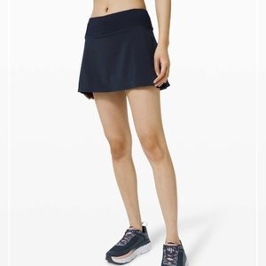 lululemon Play Off the Pleats Skirt Size 8 TRNV
